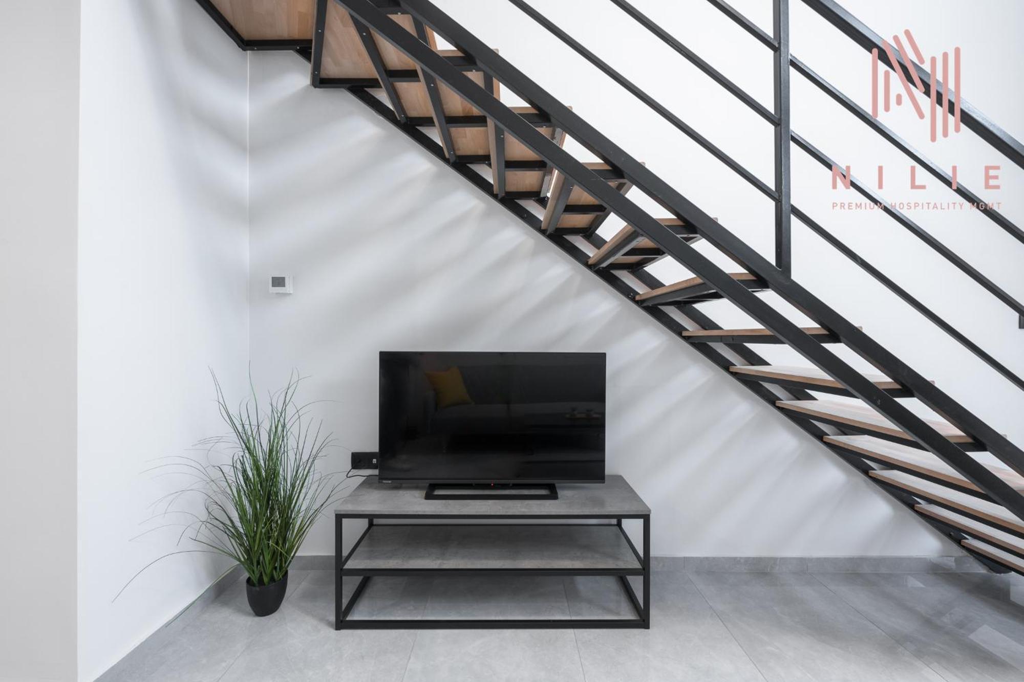 Railway Lofts, Nilie Hospitality Mgmt Apartment Thessaloníki Ngoại thất bức ảnh