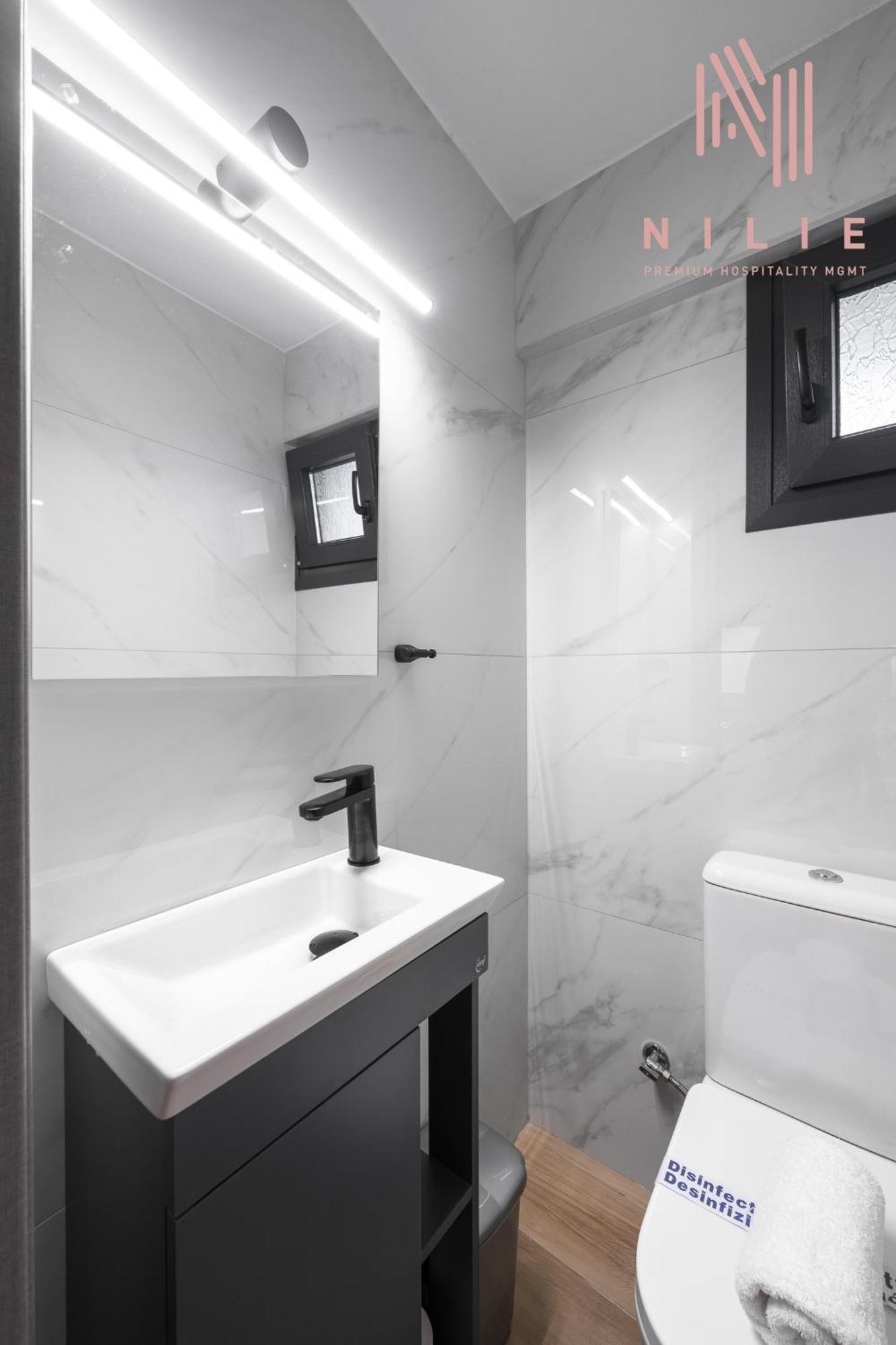 Railway Lofts, Nilie Hospitality Mgmt Apartment Thessaloníki Ngoại thất bức ảnh