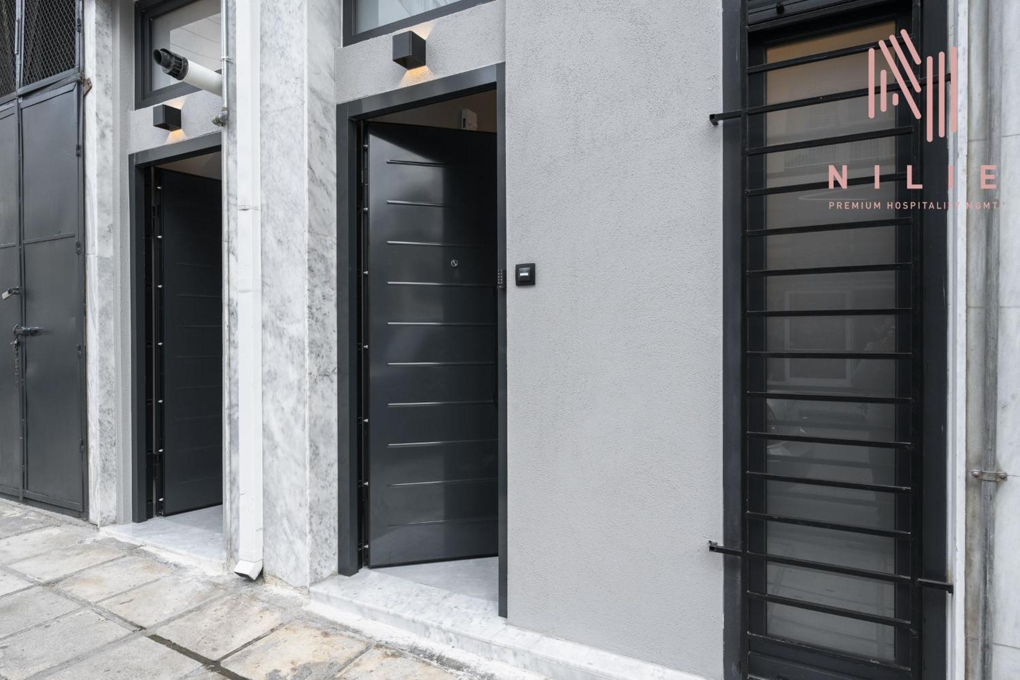 Railway Lofts, Nilie Hospitality Mgmt Apartment Thessaloníki Ngoại thất bức ảnh